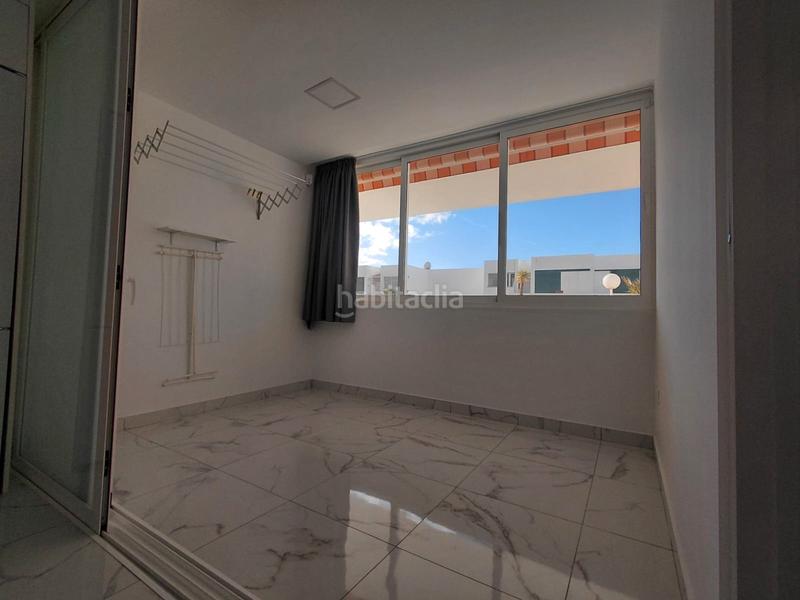 Foto 0dee8038-9c55-4775-b492-5c0129c8d870. Apartamento , playa de las américas, en Arona