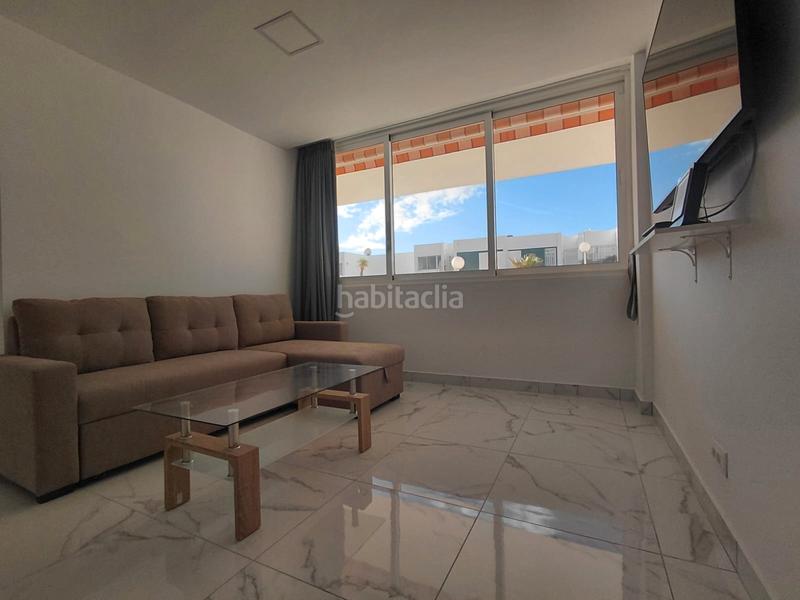 Foto 9414e939-d142-42c5-852e-b6e7f5e95ff0. Apartamento , playa de las américas, en Arona