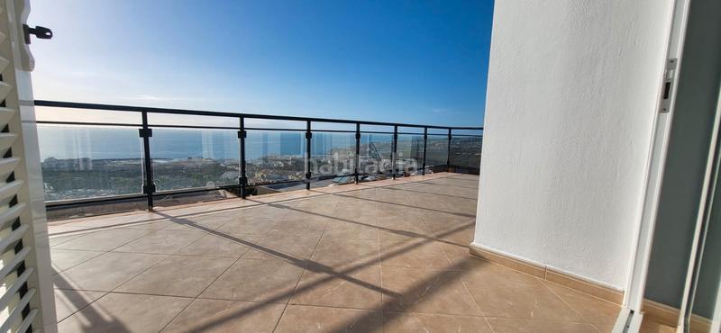 Foto 0ef47da6-0ebc-41e2-9189-f46300dd763a. Casa aparellada a calle noruega 4 a San Eugenio Alto Adeje