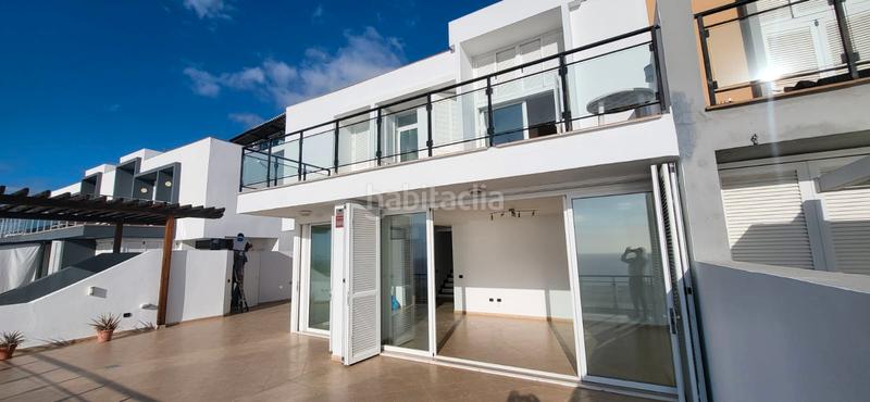 Foto 17ecb384-25f0-4994-be4c-a2a0d2ed5d3e. Casa aparellada a calle noruega 4 a San Eugenio Alto Adeje