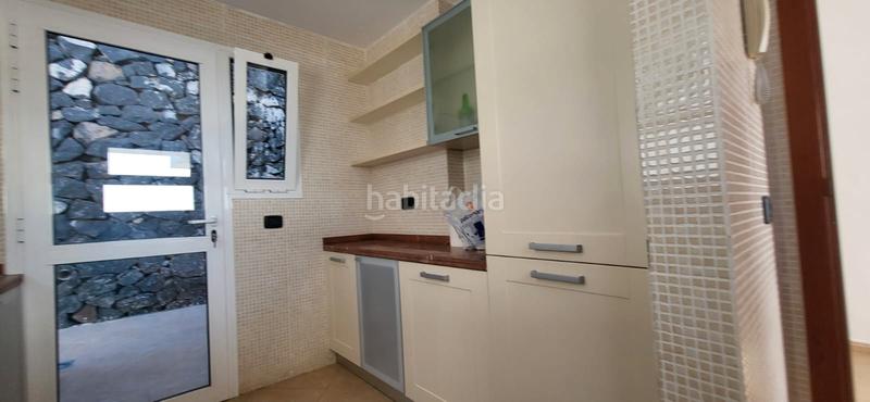 Foto 4588edf4-eef5-4b2b-b510-5ff27efaa0a6. Casa bifamiliare in calle noruega 4 in San Eugenio Alto Adeje