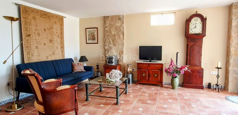 Foto 47d2d261-8520-400a-aad7-0230896151ea. Casa amb calefacció piscina a Turís