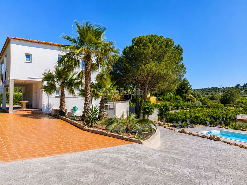Foto acf94392-7220-4f99-a6d6-328ffe9c7bcd. Casa amb calefacció piscina a Alberic