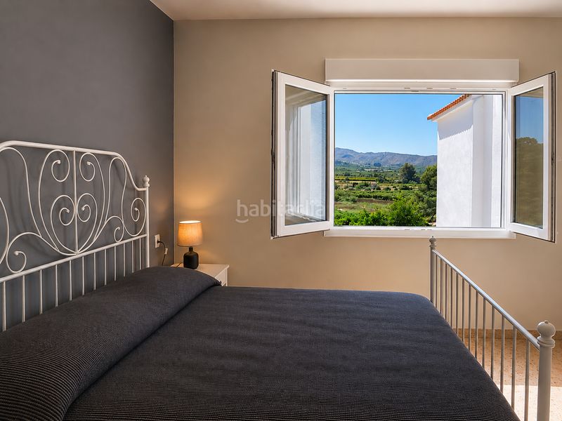 Foto b9335956-bed9-4fb9-a615-b65e7ce6c8e0. Casa amb calefacció piscina a Alberic