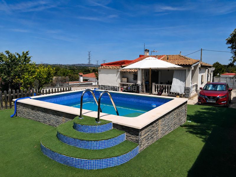 Foto 927eba54-7ef1-4dd8-a4ef-d25d2a74af61. Casa amb calefacció piscina a Turís