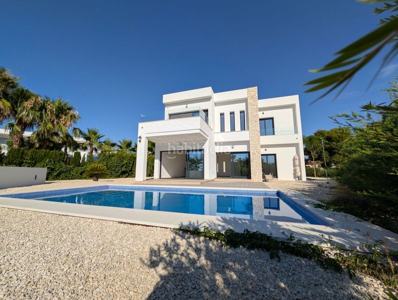 Foto d8b9458a-95f2-494d-b7f8-e42410acb78d. Casa amb calefacció piscina a La Fustera Benissa