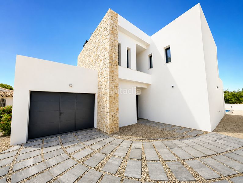 Foto fcab7469-3688-4ea7-bc68-82c9b3be5d76. Casa amb calefacció piscina a La Fustera Benissa