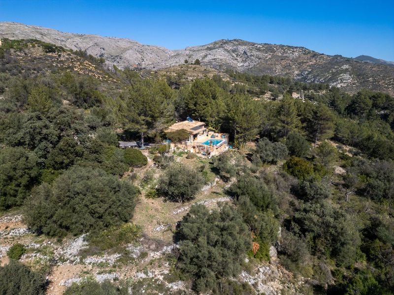 Foto 9fefb14a-a7f8-4872-a627-216deba2741e. Haus mit heizung pool in Castell de Castells