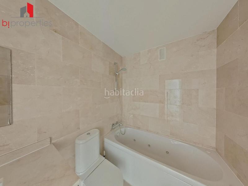 Foto d96fc488-9a73-4a18-a747-6cd1b78ac0e0. Apartament a El Faro de Calaburra - Chaparral Mijas