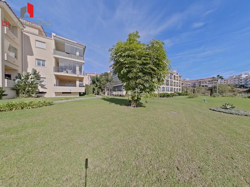 Foto e3696e60-65bc-43a4-af90-bf18f80dd663. Apartament a El Faro de Calaburra - Chaparral Mijas