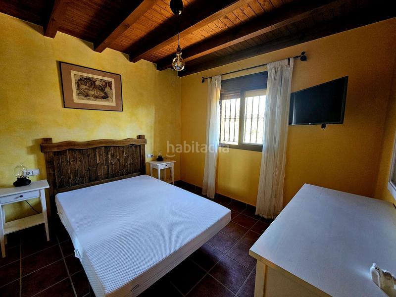 Foto a9ba08a5-7cf1-4f06-b9cf-50959ccb19b7. Masía en Coín