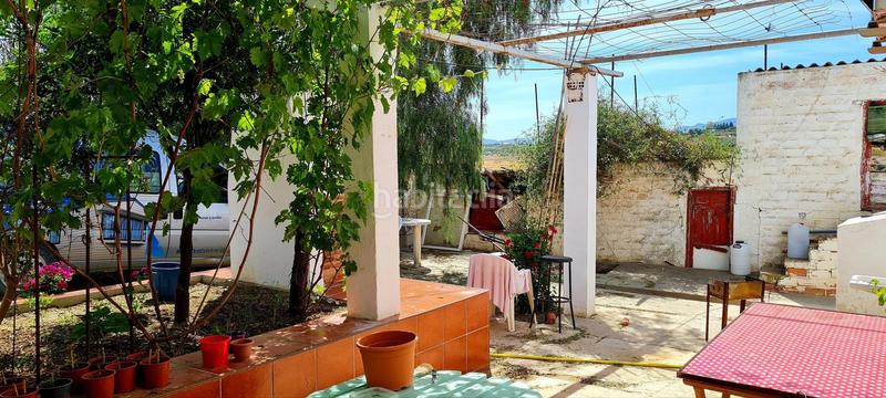 Foto f656ecc8-de1c-4e72-8ab6-c89f8020ed77. Bauernhof in Cártama