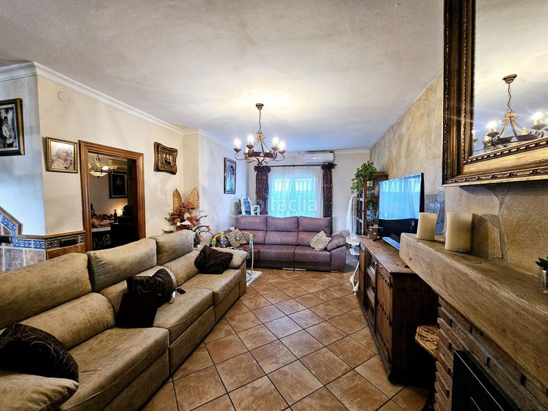 Foto 2ef824b8-40ba-421a-a176-b3a35092c7d1. House in Centro Alhaurín el Grande