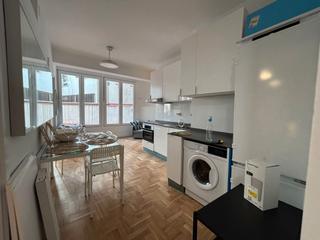 Appartement  Calle de snchez barciztegui. Vivienda reformada y muy luminosa a 100 metros de conde de casal