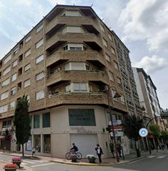 Pis  Avenida da estación. Venta de piso situado en avenida de la estación.