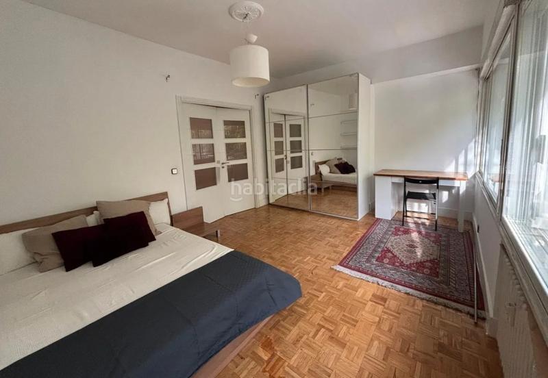 Foto bb440fc6-2ad7-4d26-af1c-13ea252b8c2f. Alquiler piso  exclusivo y amueblado junto al retiro en Madrid