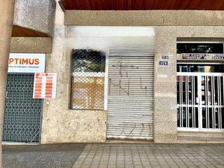 Local Comercial en Avenida de venezuela 2. Excelente local comercial.