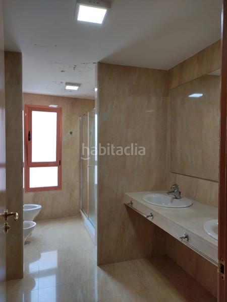 Foto 20738707-1e40-484d-b00d-3f353dcb8614. Alquiler piso lujo en primera línea de playa en Paseo Marítimo Oeste - Pacífico Málaga