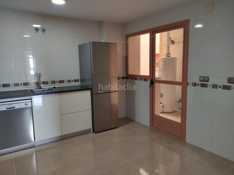 Foto 8a144088-0cdd-4e21-9b08-a94ee7a55652. Alquiler piso lujo en primera línea de playa en Paseo Marítimo Oeste - Pacífico Málaga