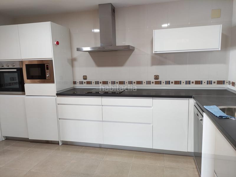 Foto 763c086e-7dac-4c50-95ec-579aad6813e0. Location appartement avec chauffage parking dans Paseo Marítimo Oeste - Pacífico Málaga