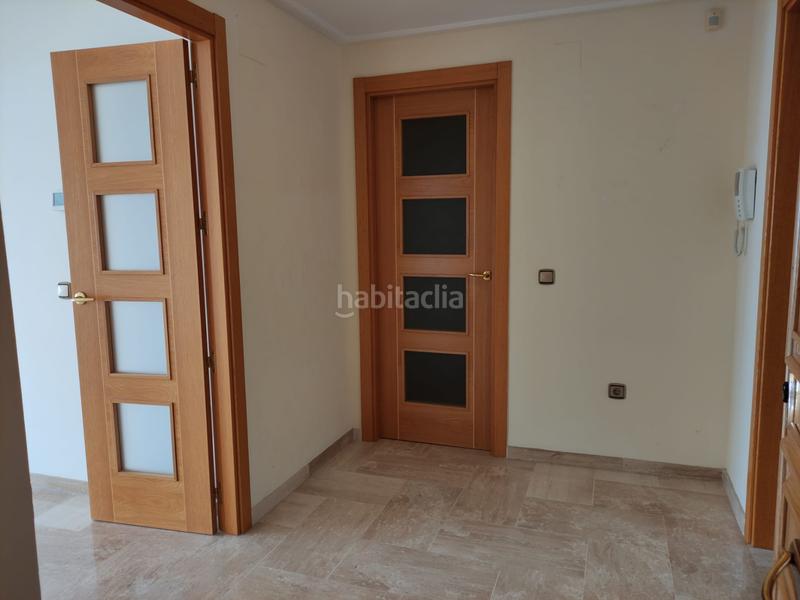 Foto a2a7920d-3a96-4c5e-b9a6-dc30e7e1bb21. Rent flat with heating parking in Paseo Marítimo Oeste - Pacífico Málaga