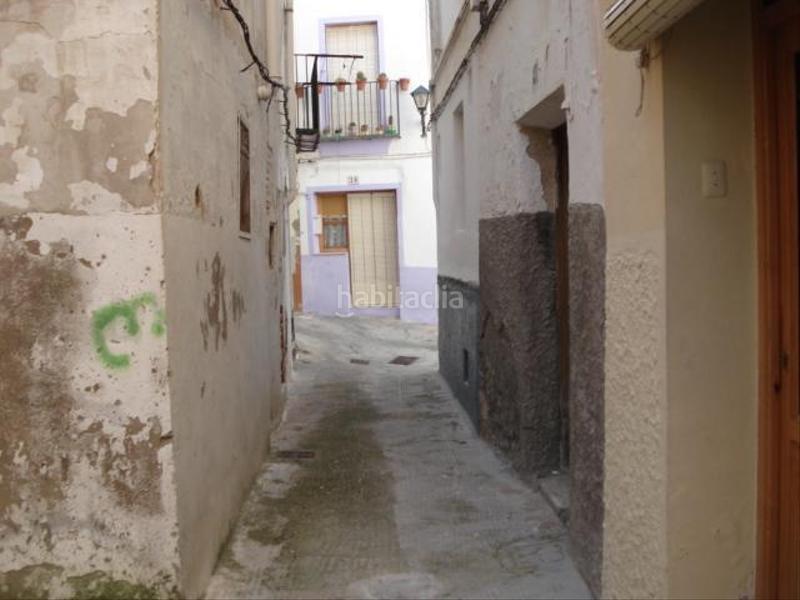 Foto d287f2d3-4751-4f9b-844c-5081a6762566. Casa pareada en Centro Ontinyent
