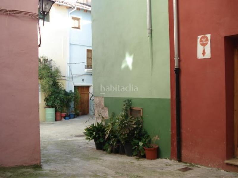 Foto e238ba39-5dc9-493d-a04c-3acaf9d1bf0d. Casa pareada en Centro Ontinyent