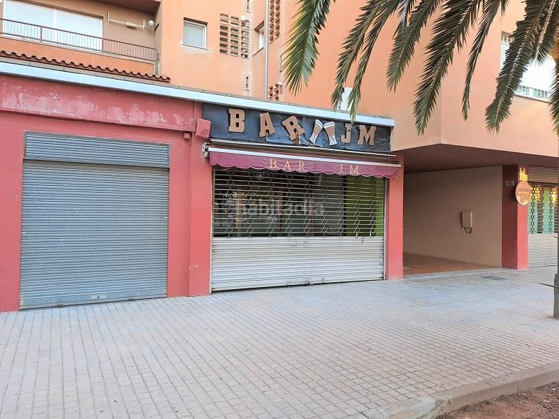 Foto 5a74f033-2ddc-41eb-8850-b317723c90a8. Local comercial a Creu de la Mà Figueres