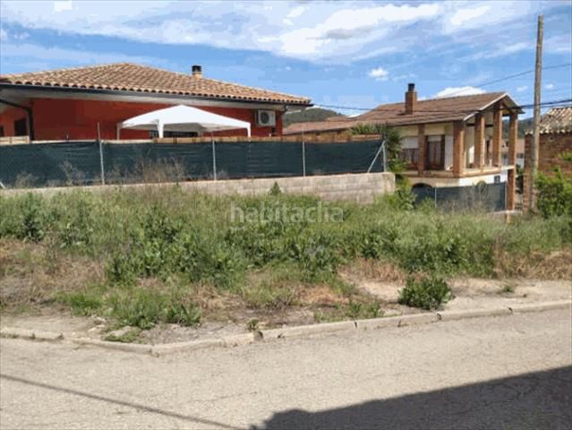 Foto 200761e3-bd28-4d7f-aca1-d43dadbb3e7f. Terreny residencial a Avinyó
