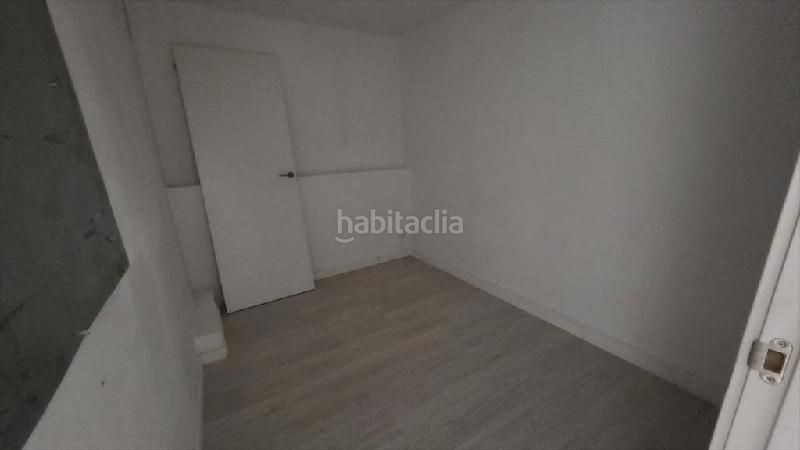 Foto 70a77726-7010-4da5-9e54-fd05dbf5c507. Pis a Raval Barcelona