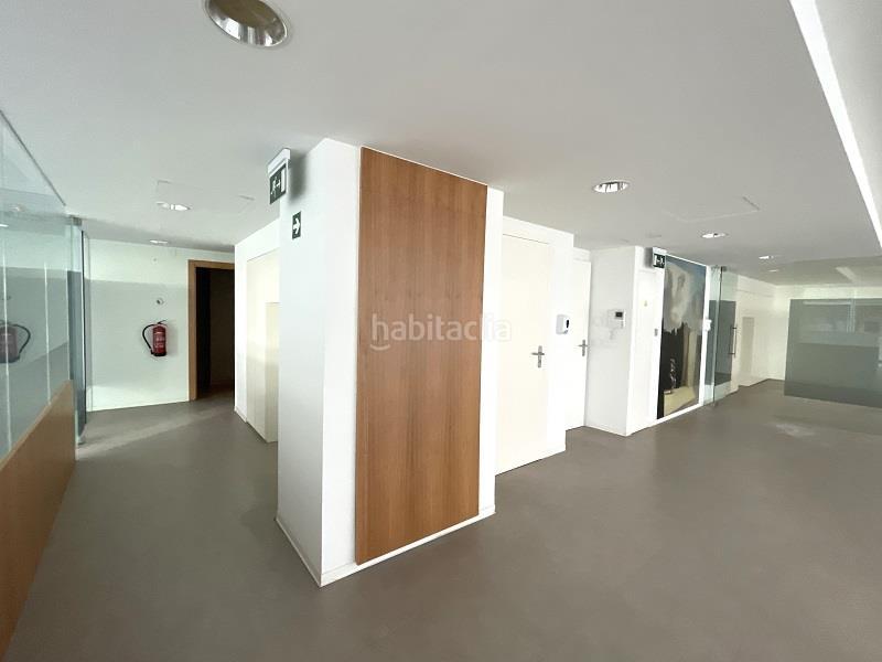 Foto 1e51a6b3-1567-4385-b12a-c5a8c0e40013. Local comercial en Hospital - Plaza del Real Castellón de la Plana