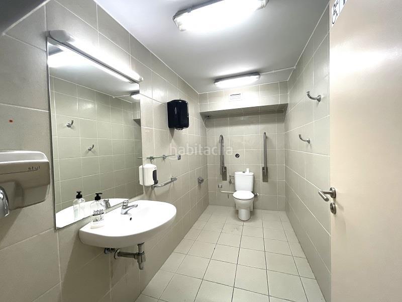 Foto 6e2c25ae-6404-4d0c-8b04-04bfa0ca807c. Locale commerciale in Hospital - Plaza del Real Castellón de la Plana