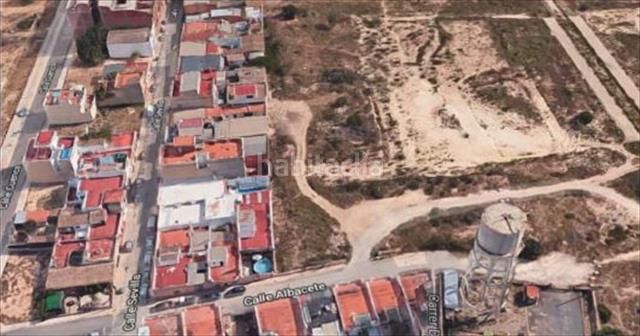 Foto daa59fe7-9c69-444c-88e5-e722413aebc3. Terreny residencial a Picassent