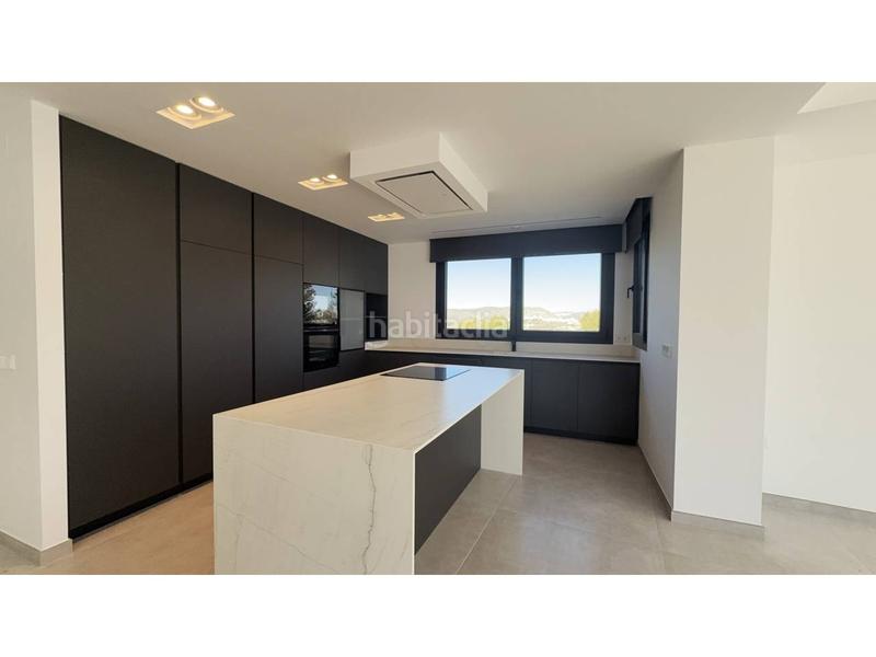 Foto 502553f8-c2e1-4ad8-8170-2c3bd7539a78. Xalet amb calefacció aparcament piscina a Benimeit-Tabaira Moraira