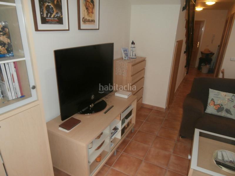 Foto ce96d741-a6cd-44b6-a93a-b866141f6ee8. Miete zweistöckige wohnung in carrer llevant 45 in Alcossebre