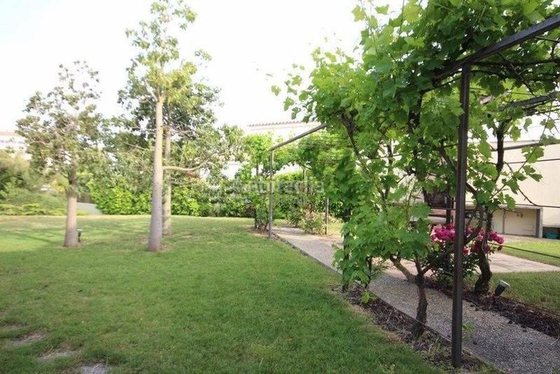 Foto 82460a16-f36f-49ff-a82a-369b39cd296c. Maison dans empuries a dans Carmençó Empuriabrava