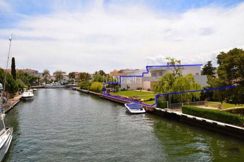 Foto e4c16f14-93bf-4b0f-a521-12192b721a1b. Maison dans empuries a dans Carmençó Empuriabrava