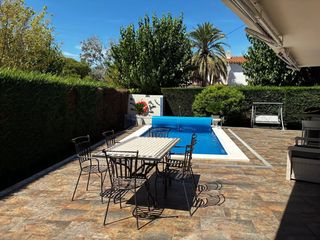 House in Falconera. Preciosa casa moderna con amarre y piscina en venta empuriabrava