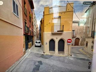 Casa a Cl de la neu 18 18. Casa adosada en pueblo a la venta, ideal para inversionista. pot
