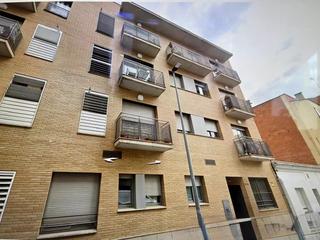 Pis a Montseny 56. Piso con ocupas en venta en calle montseny, gerona