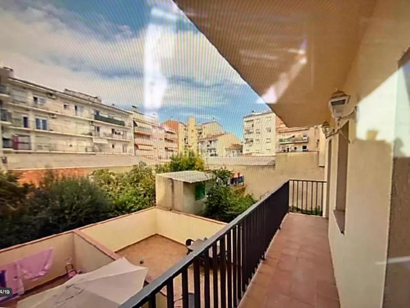 Foto 3642b500-239c-4323-851e-a1035cc35c28. Piso en montseny 56 piso con ocupas en venta en calle montseny, gerona en Girona