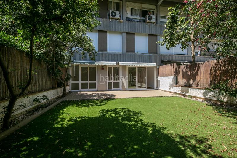 Foto 1cb53995-a8dd-4a85-bc1e-274e47f18d5d. Piso adoshomes presenta en exclusiva esta planta baja con jardín de 108m2 con gran potencial en una de las zonas más exclusivas de barc en Barcelona