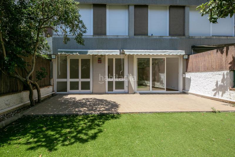 Foto 5989fae2-b90a-406f-9a29-59f8e17a7b9c. Piso adoshomes presenta en exclusiva esta planta baja con jardín de 108m2 con gran potencial en una de las zonas más exclusivas de barc en Barcelona