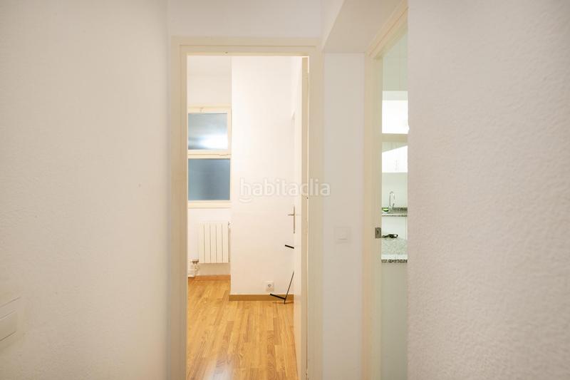 Foto 9b9766fb-71dc-4757-859c-b69ed5d647d1. Piso adoshomes presenta en exclusiva esta planta baja con jardín de 108m2 con gran potencial en una de las zonas más exclusivas de barc en Barcelona