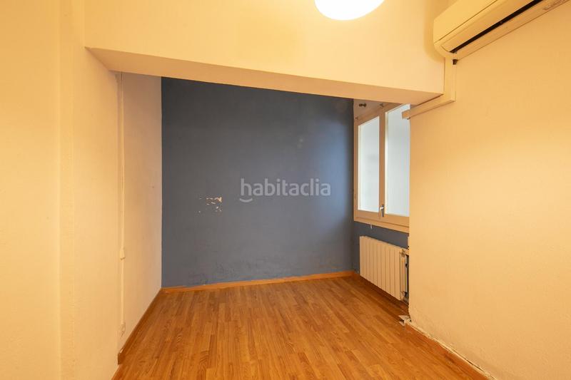 Foto b1b80f54-e0ef-44af-919e-0b38033462bf. Piso adoshomes presenta en exclusiva esta planta baja con jardín de 108m2 con gran potencial en una de las zonas más exclusivas de barc en Barcelona