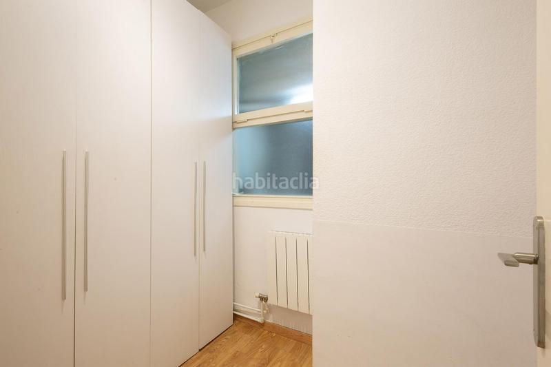 Foto d1a5fcdf-1bc8-4ef3-ac79-9ef0b0c5c903. Piso adoshomes presenta en exclusiva esta planta baja con jardín de 108m2 con gran potencial en una de las zonas más exclusivas de barc en Barcelona