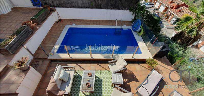 Foto 653aa02b-2333-4e7d-bb7d-d215d8c84782. Casa amb calefacció aparcament piscina a les botigues de Sitges Sitges