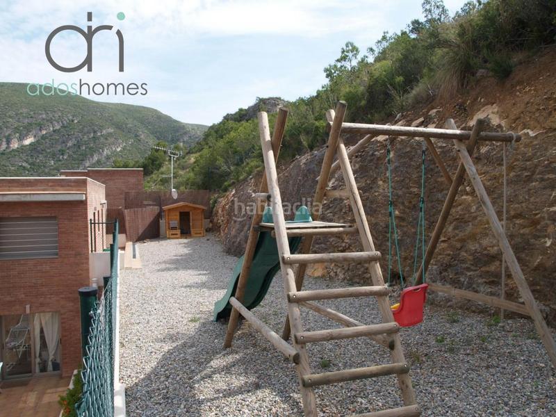 Foto 76115f47-c170-4b96-ab9e-9e89b73f1aca. Casa amb calefacció aparcament piscina a les botigues de Sitges Sitges