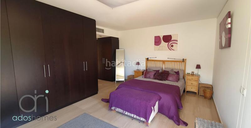 Foto a0e99186-74d8-4edb-bfd8-550927d7dfe1. Casa amb calefacció aparcament piscina a les botigues de Sitges Sitges