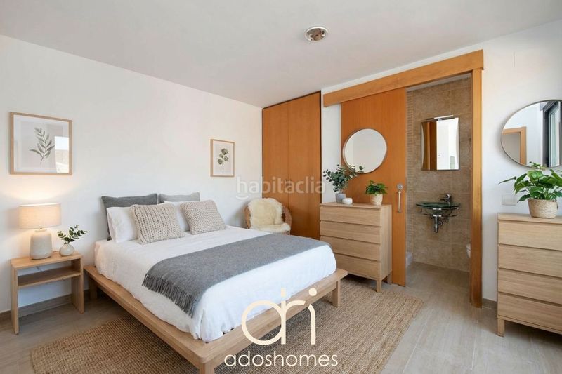 Foto b468a9d6-f75b-4141-8bdf-29187740521e. Casa con riscaldamento parcheggio piscina in les botigues de Sitges Sitges